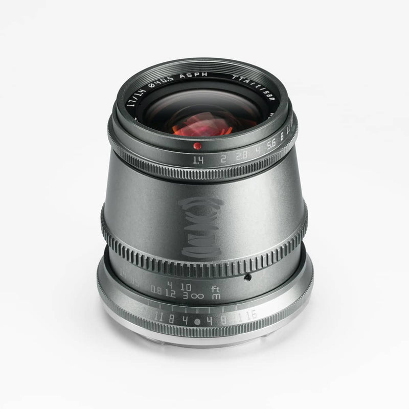 TTArtisan APS-C Trio Titanium Grey Lens Kit, beinhaltet 17 mm f1.4, 35 mm f1.4 und 50 mm f1.2 Objektive