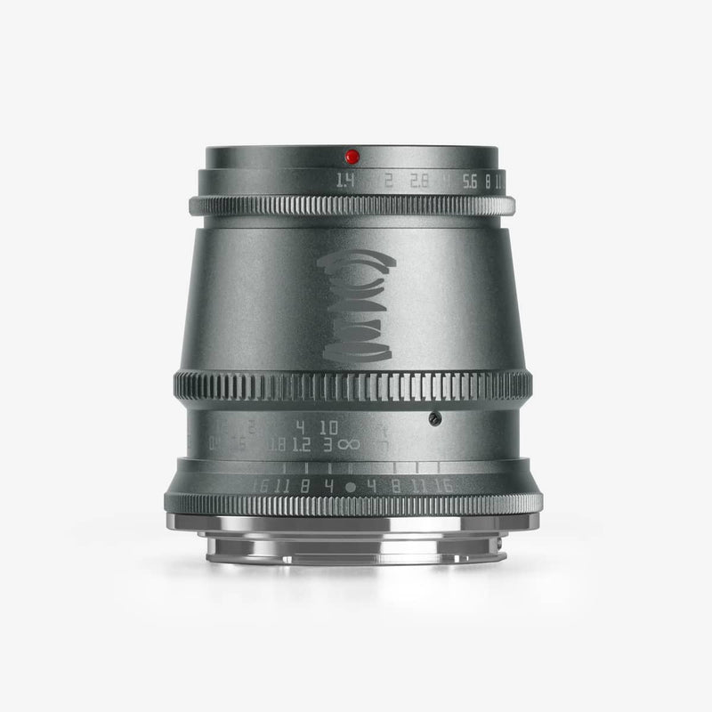 TTArtisan APS-C Trio Titanium Grey Lens Kit, beinhaltet 17 mm f1.4, 35 mm f1.4 und 50 mm f1.2 Objektive