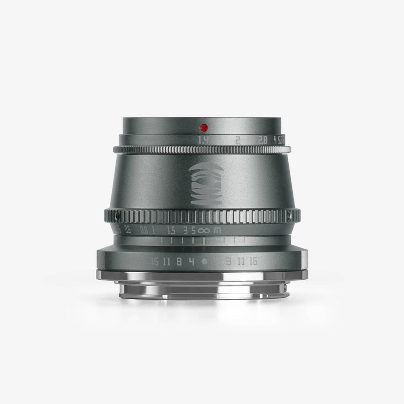 TTArtisan APS-C Trio Titanium Grey Lens Kit, beinhaltet 17 mm f1.4, 35 mm f1.4 und 50 mm f1.2 Objektive