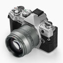 TTArtisan APS-C Trio Titanium Grey Lens Kit, beinhaltet 17 mm f1.4, 35 mm f1.4 und 50 mm f1.2 Objektive